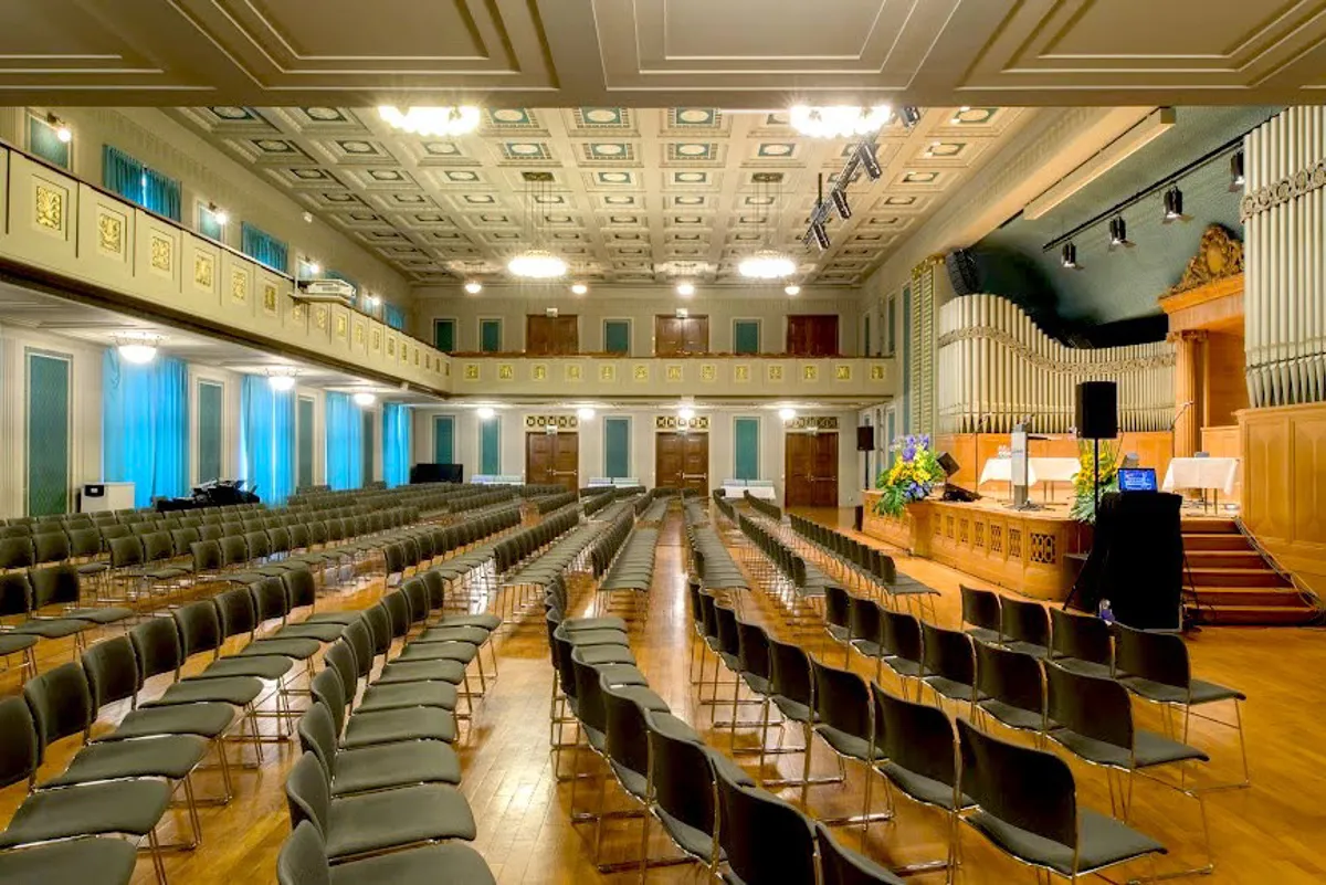 Bach Cantatas With Zurich Chamber Singers